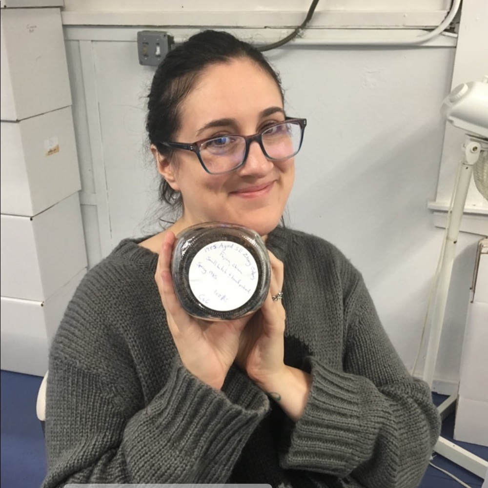 Meet your Posher, Jessica